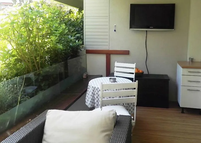 Apartament Lux Our Swimming Pool And Garden